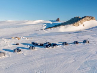 review echo camp by white desert in Antarctica